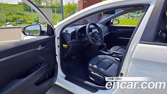 Hyundai Avante AD id 2675794 из Кореи 2