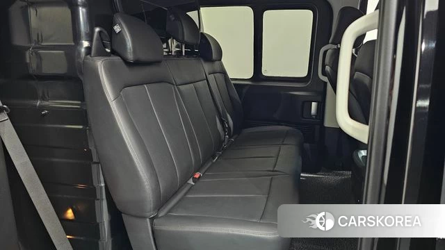 Hyundai Staria 2025 Черный из Кореи, фото 2