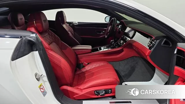 Bentley Continental GT 3rd Generation 2022 Белый из Кореи, фото 2