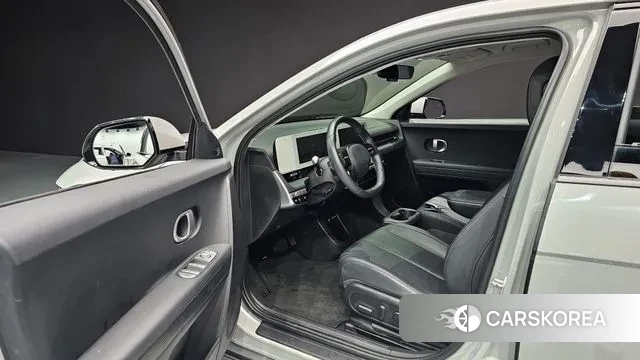 Hyundai Ionic 5 2022 Серебристо-серый из Кореи, фото 2