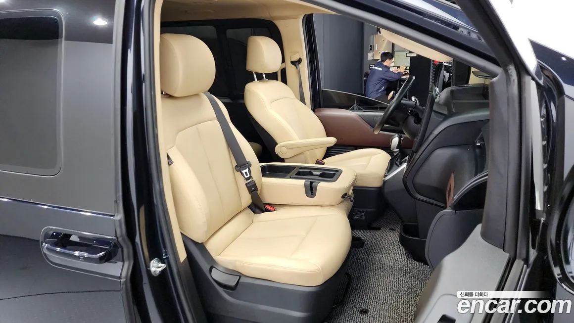 Hyundai Staria id 2137963 из Кореи 2