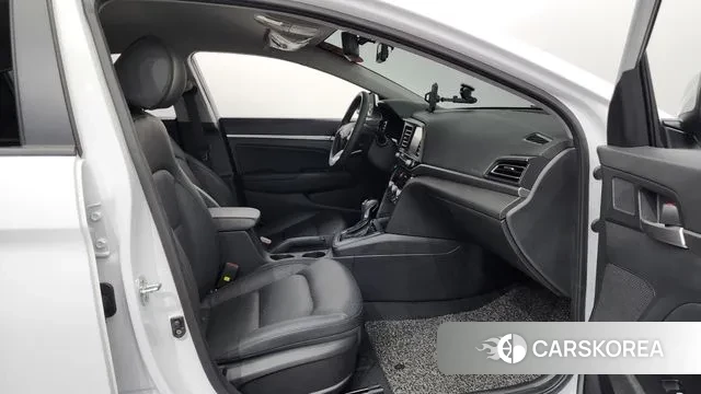 Hyundai The New Avante AD 2019 Белый из Кореи, фото 2