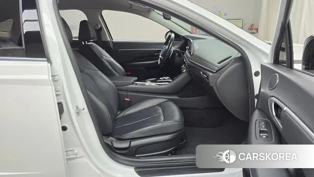 Hyundai Sonata (DN8) 2022 Белый из Кореи, фото 2