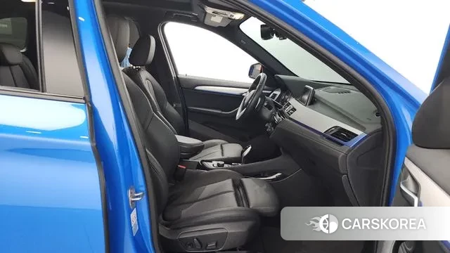 BMW X1 (F48) 2020 Синий из Кореи, фото 2