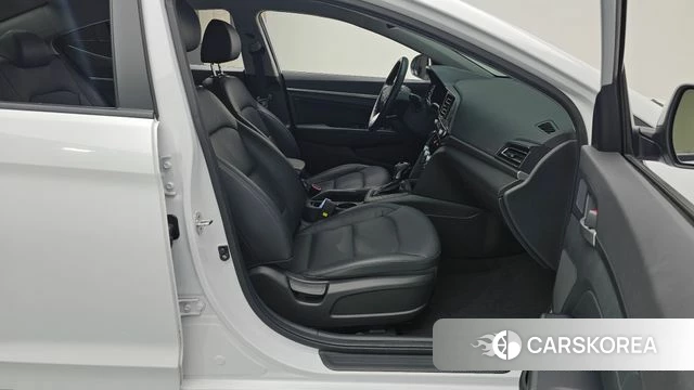 Hyundai The New Avante AD 2020 Белый из Кореи, фото 2