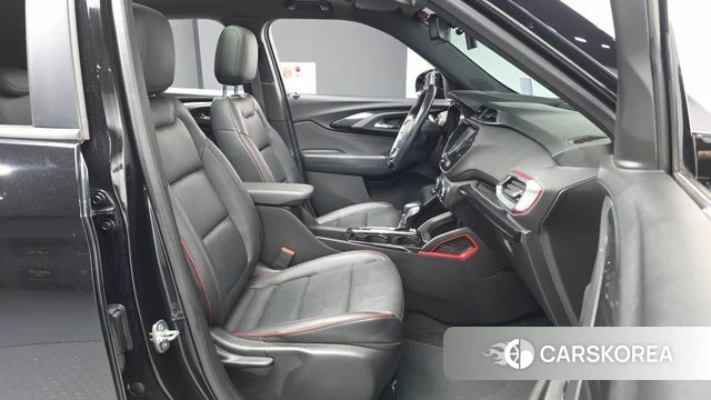 Chevrolet (GM Daewoo) Trailblazer 2020 Черный из Кореи, фото 2