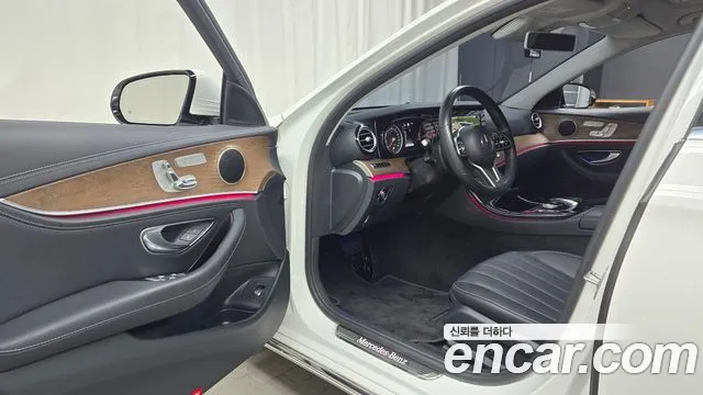 Mercedes-Benz E-Class W213 2020 Белый из Кореи, фото 2