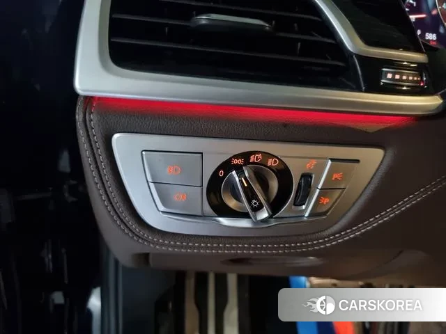 BMW 7 Series (G11) 2018 Синий из Кореи, фото 2