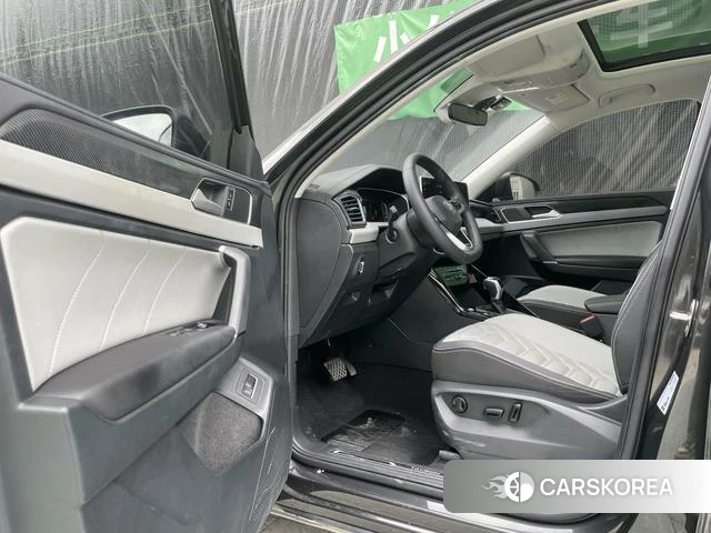 Volkswagen Tanyue 2023 Черный из Китая, фото 2