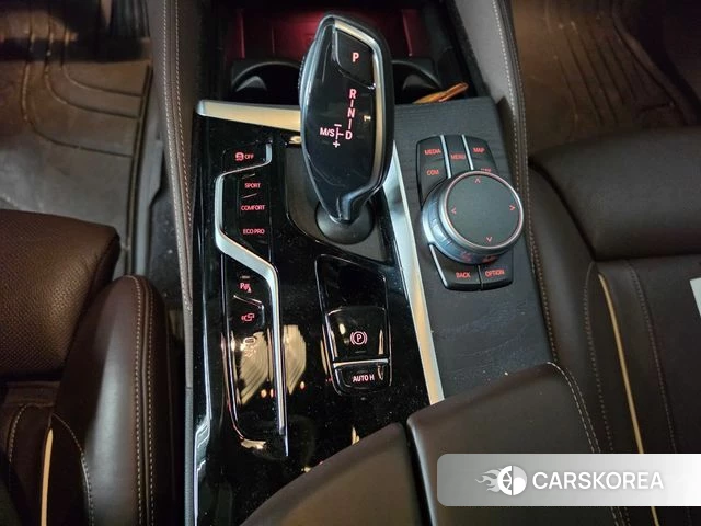 BMW 6 Series GT (G32) 2021 Серый из Кореи, фото 2