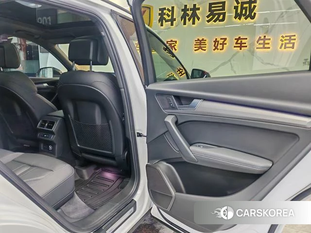 Audi Q5L 2023 Белый из Китая, фото 2