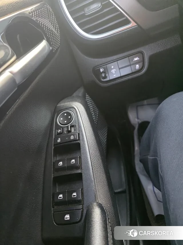 Kia Seltos 2021 Синий из Кореи, фото 2