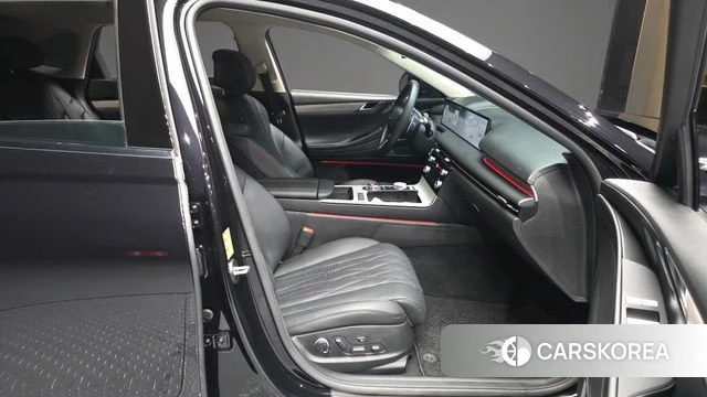 Genesis G80 (RG3) 2024 Черный из Кореи, фото 2