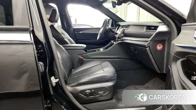 Jeep Grand Cherokee (WL) 2023 Черный из Кореи, фото 2