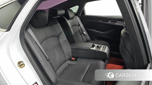 Genesis G80 2018 Белый из Кореи, фото 2