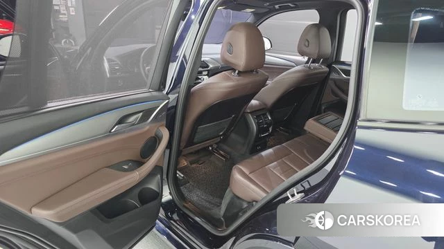 BMW X3 (G01) 2021 Черный из Кореи, фото 2