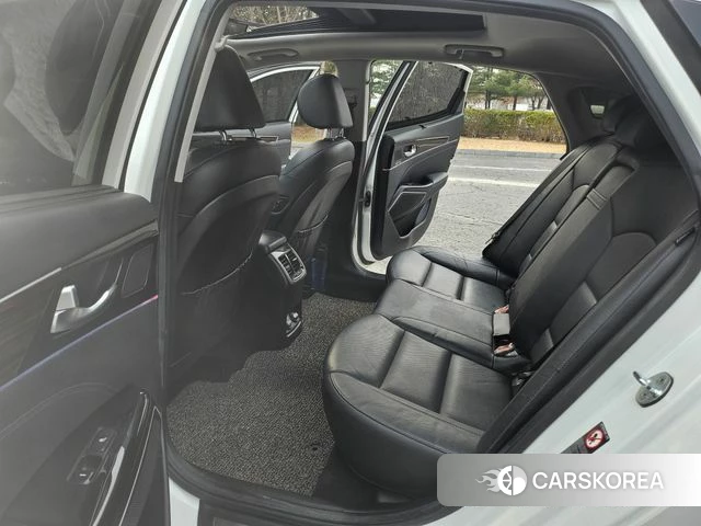 Kia Come New K7 2018 Белый из Кореи, фото 2