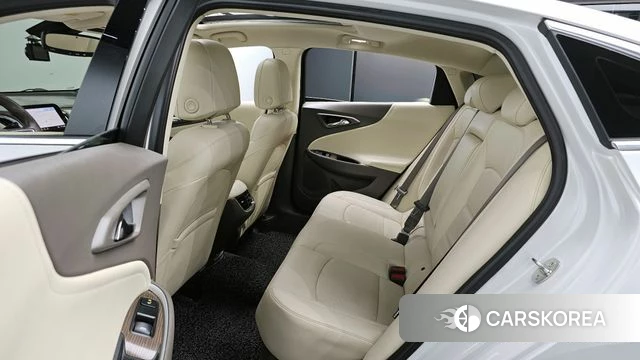 Chevrolet (GM Daewoo) The New Malibu 2019 Белый из Кореи, фото 2