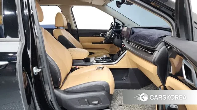 Kia Carnival 4th generation 2021 Черный из Кореи, фото 2