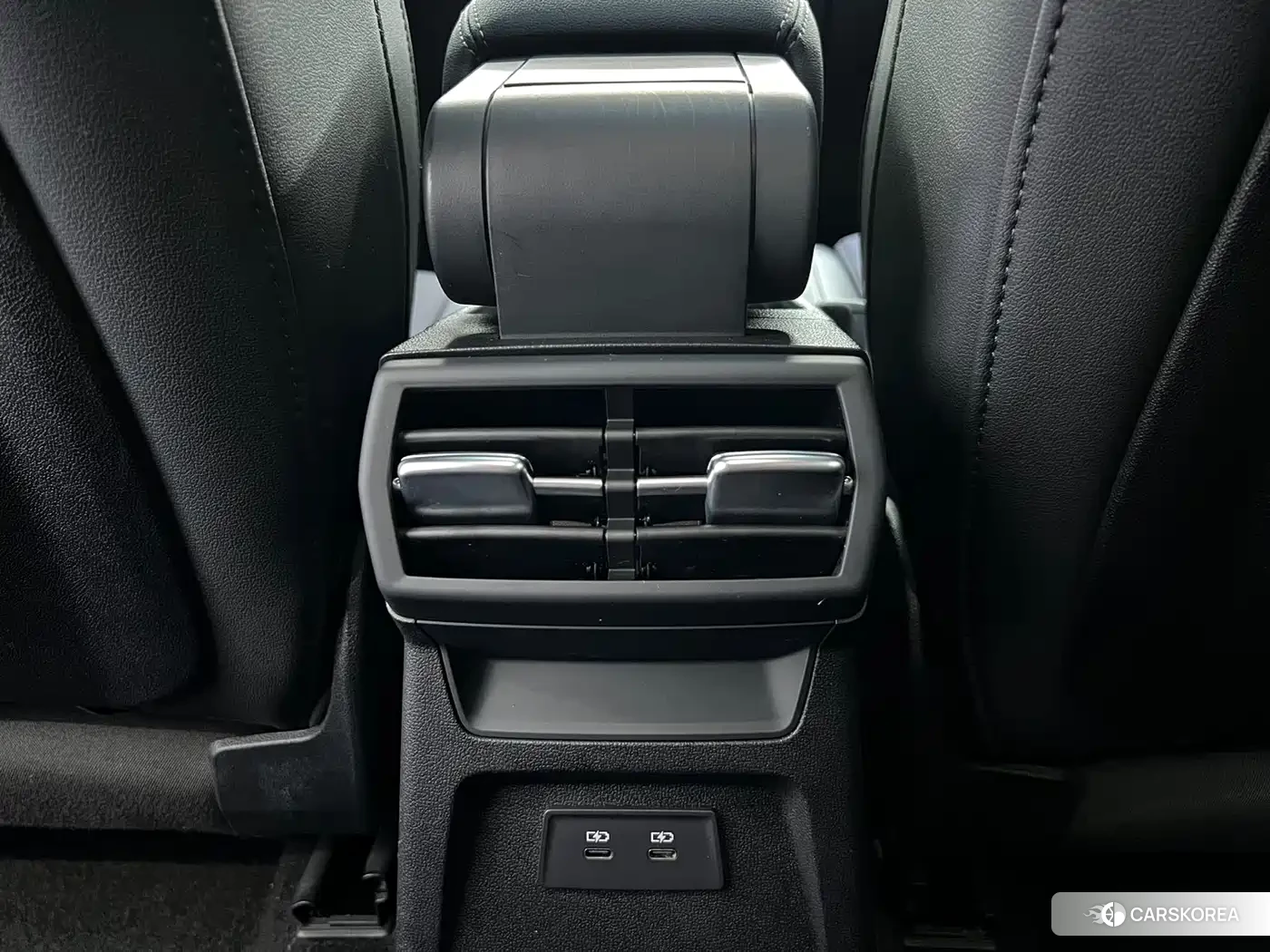 Audi A3 2023 Зеленый из Китая, фото 2