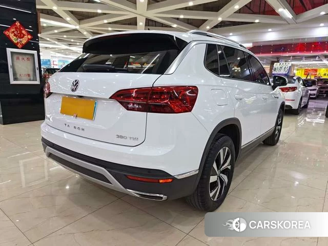 Volkswagen Tanyue 2021 Белый из Китая, фото 2