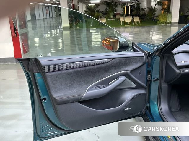 Xiaomi Car Xiaomi SU7 Ultra 2025 Зеленый из Китая, фото 2