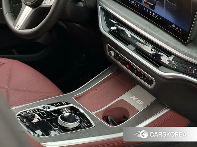 BMW X5 2024 Черный из Китая, фото 2