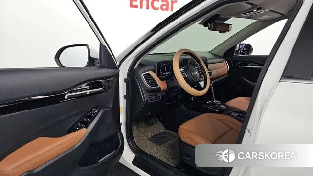 Kia The New Seltos 2023 Белый из Кореи, фото 2