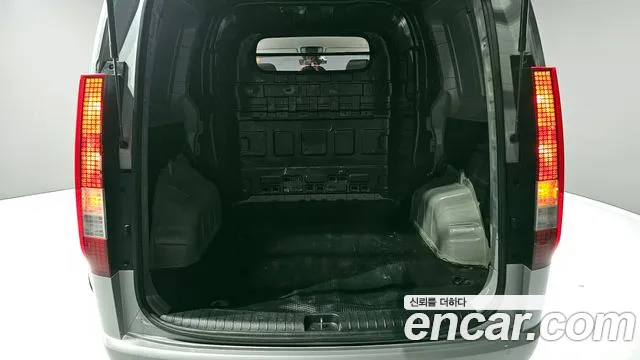 Hyundai Staria 2021 Серебряный из Кореи, фото 2