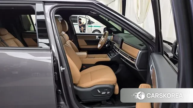 Hyundai Santa Fe (MX5) 2024 Серый из Кореи, фото 2