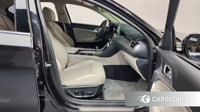 Genesis G70 2019 Черный из Кореи, фото 2