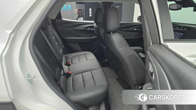 Chevrolet (GM Daewoo) Trailblazer 2022 Белый из Кореи, фото 2
