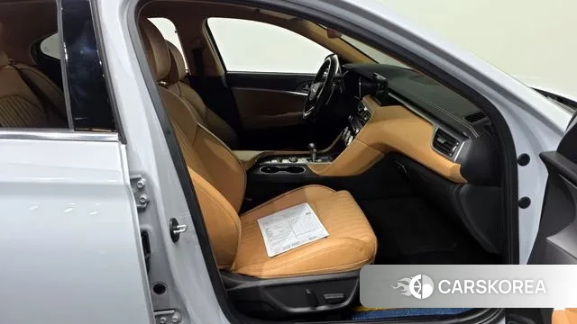 Genesis The New G70 2022 Светло-серебряный цвет из Кореи, фото 2