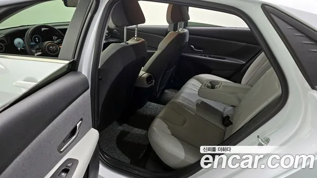 Hyundai Avante (CN7) 2021 Белый из Кореи, фото 2