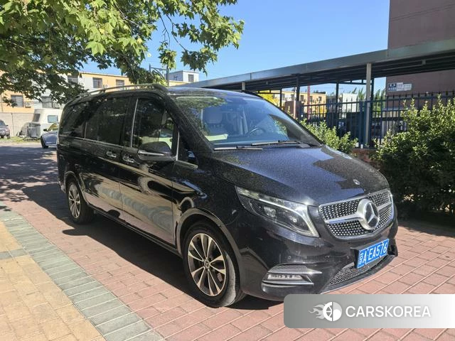 Mercedes-Benz V-class 2024 Черный из Китая, фото 2