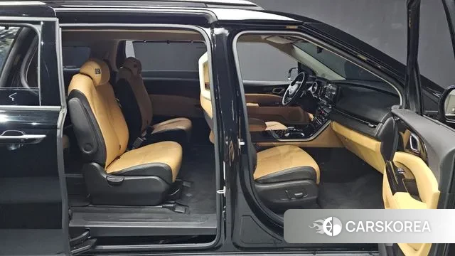 Kia Carnival 4th generation 2021 Черный из Кореи, фото 2