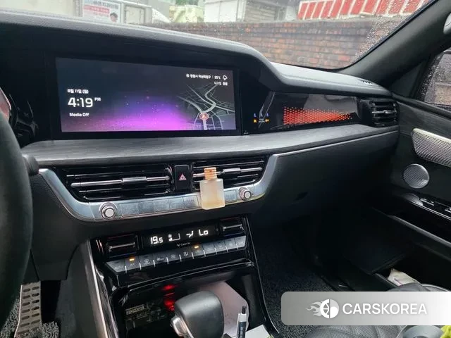 Kia Mohave Master 2022 Черный из Кореи, фото 2