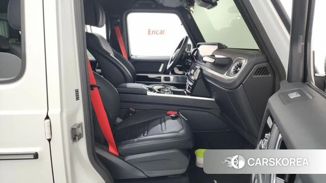 Mercedes-Benz G-Class W463b 2023 Белый из Кореи, фото 2