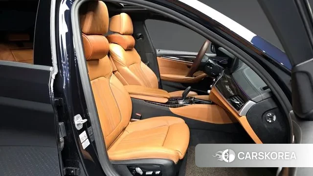 BMW 5 Series (G30) 2020 Синий из Кореи, фото 2