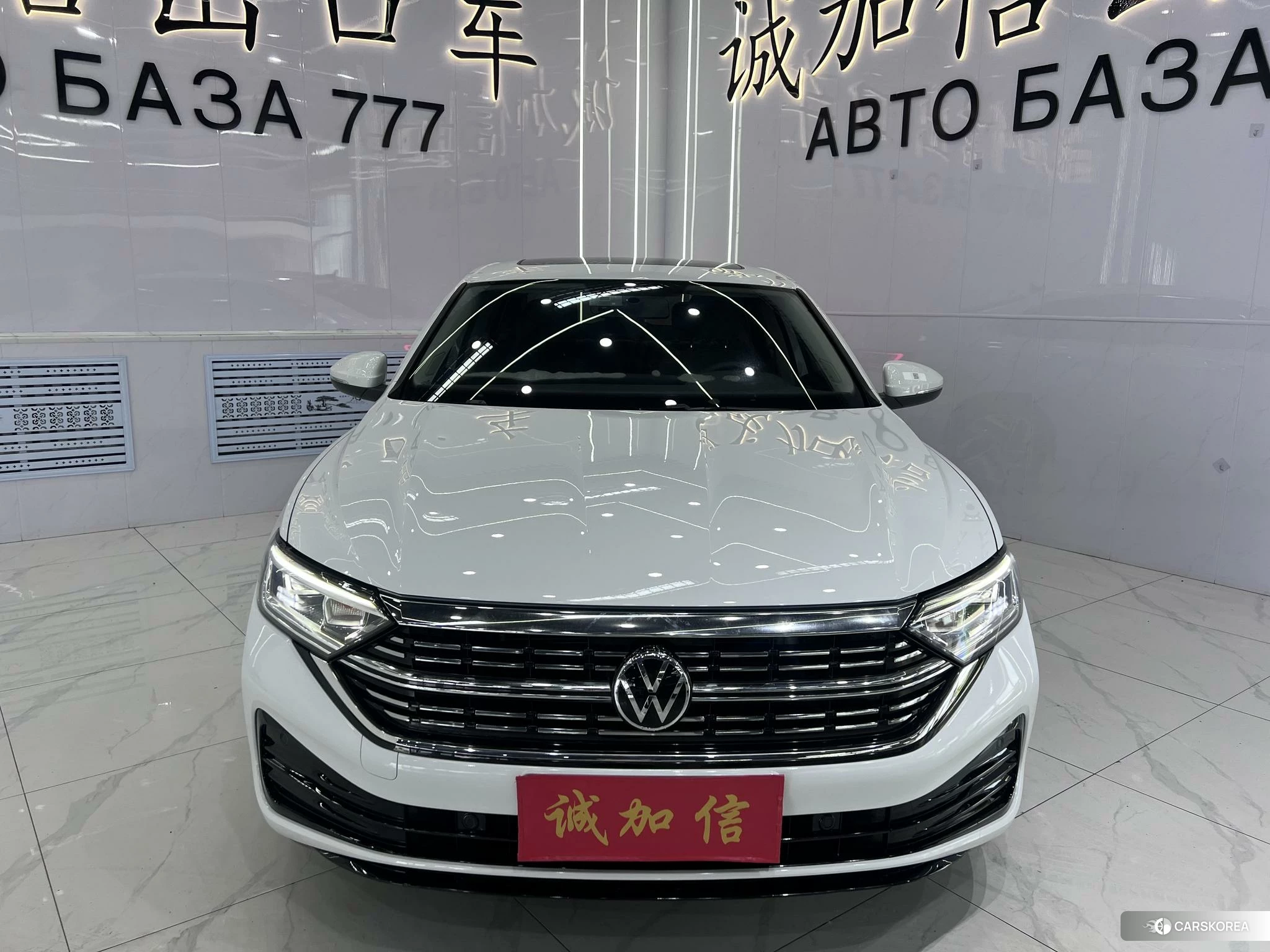 Volkswagen Sagitar 2022 Белый из Китая, фото 2