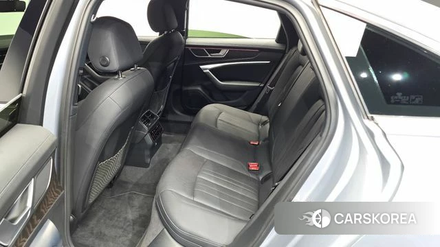 Audi A6 (C8) 2021 Серебристо-серый из Кореи, фото 2