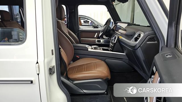 Mercedes-Benz G-Class W463b 2021 Белый из Кореи, фото 2