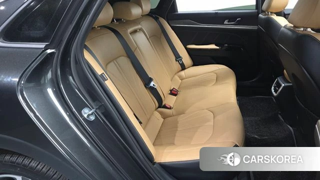 Kia K5 3rd generation 2023 Серый из Кореи, фото 2