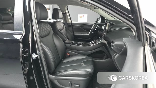 Hyundai The New Santa Fe 2023 Черный из Кореи, фото 2