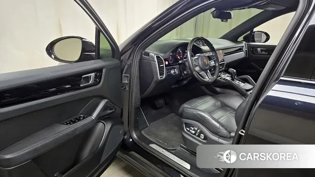 Porsche Cayenne (PO536) 2020 Черный из Кореи, фото 2