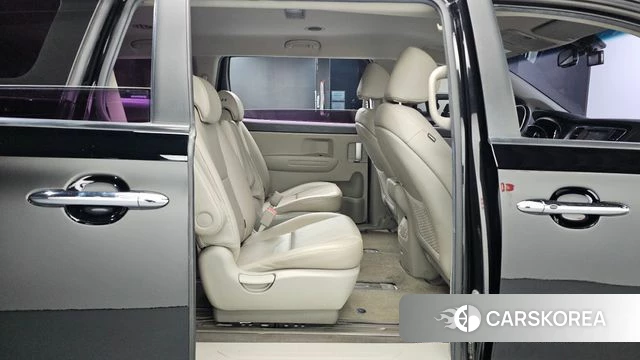 Kia The New Carnival 2019 Черный из Кореи, фото 2