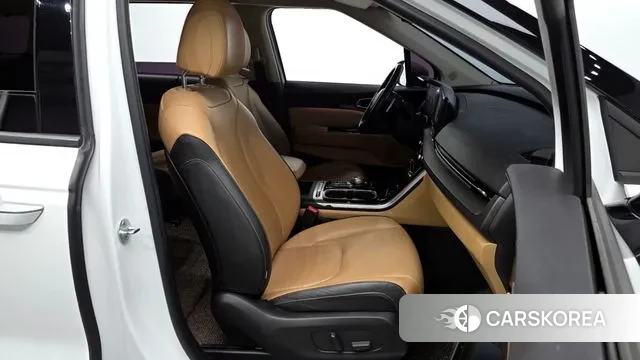 Kia Carnival 4th generation 2021 Белый из Кореи, фото 2