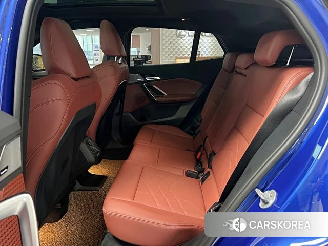 BMW X2 (U10) 2026 Синий из Кореи, фото 2