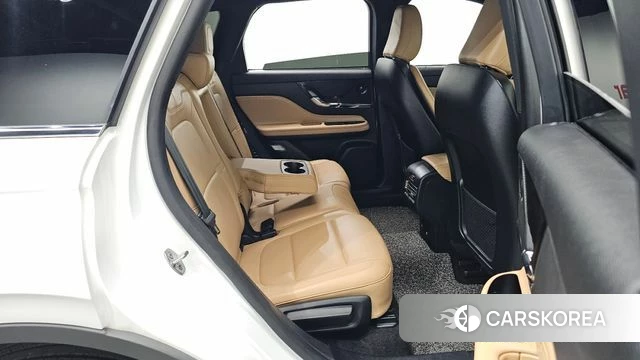 Lincoln Corsair 2021 Белый из Кореи, фото 2
