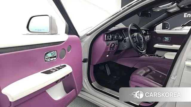 Rolls-Royce Ghost 2nd Generation 2021 Серебристо-серый из Кореи, фото 2